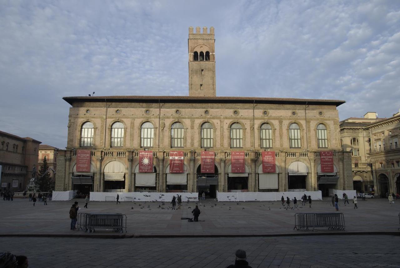 Ur-Nest Piazza Maggiore Болоня Екстериор снимка